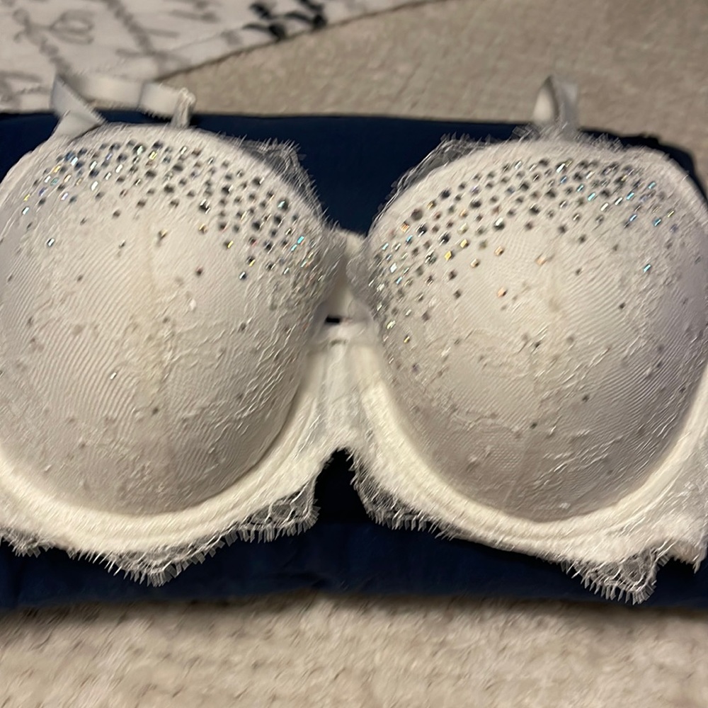 White sequined bra by Victoria’s Secret 38C